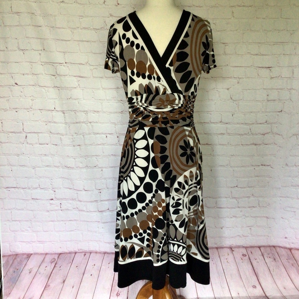Studio I V-Neck Ruched Waist Short Sleeve Dress - Size 12 - Picture 6 of 9